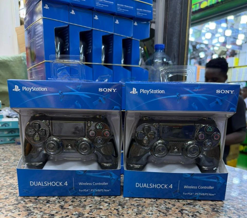 PLAY STATION CONTROLLER PS5