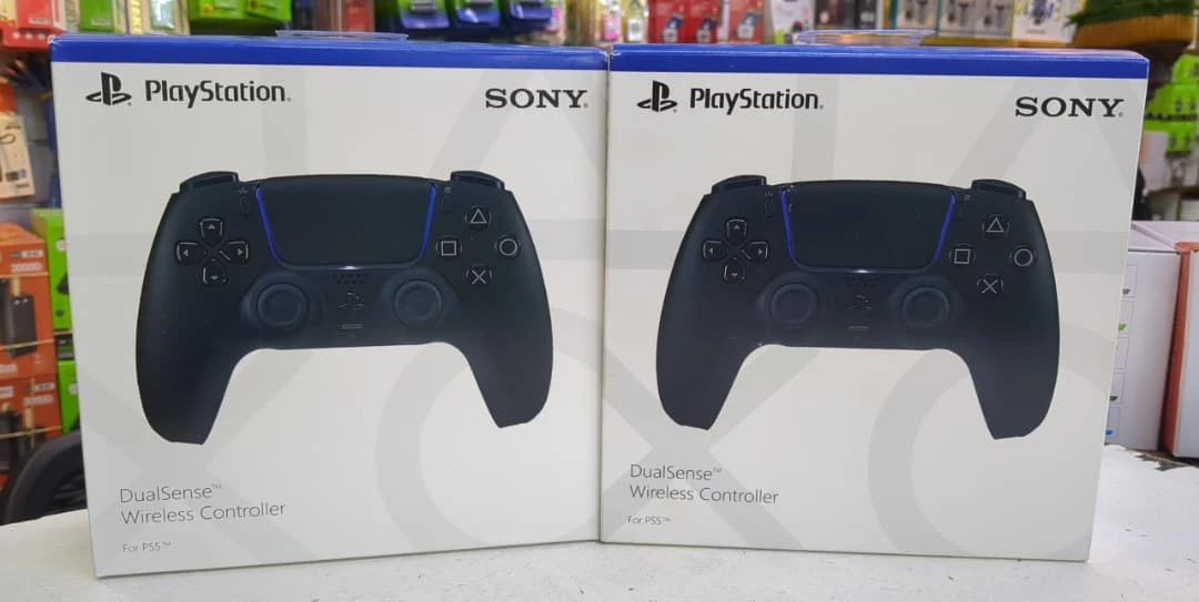PLAY STATION CONTROLLER PS5